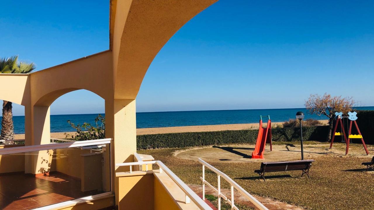 Apartamento Denia. Bajo En Primera Linea المظهر الخارجي الصورة